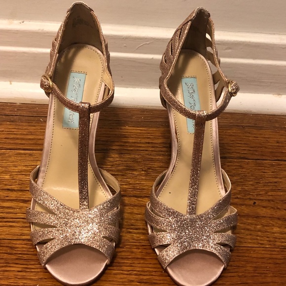 Betsey Johnson heels - Picture 2 of 3